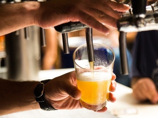 Российские пивовары предложили ограничить время продажи крепкого алкоголя